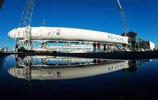 新進度spacex已第二次成功在陸地回收獵鷹9號火箭